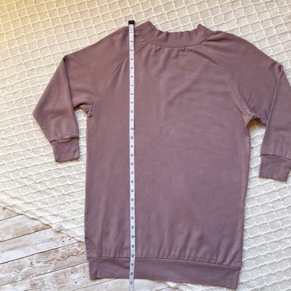 Threads 4 Thought Mazie Pullover Twilight Mauve V Neck Oversized Size XS New - Picture 10 of 11